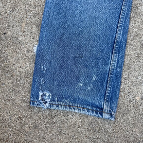 Vintage 90s Levis 501 Blue Button fly Denim Made in USA Jeans Actual 32x29.5 - Picture 10 of 12